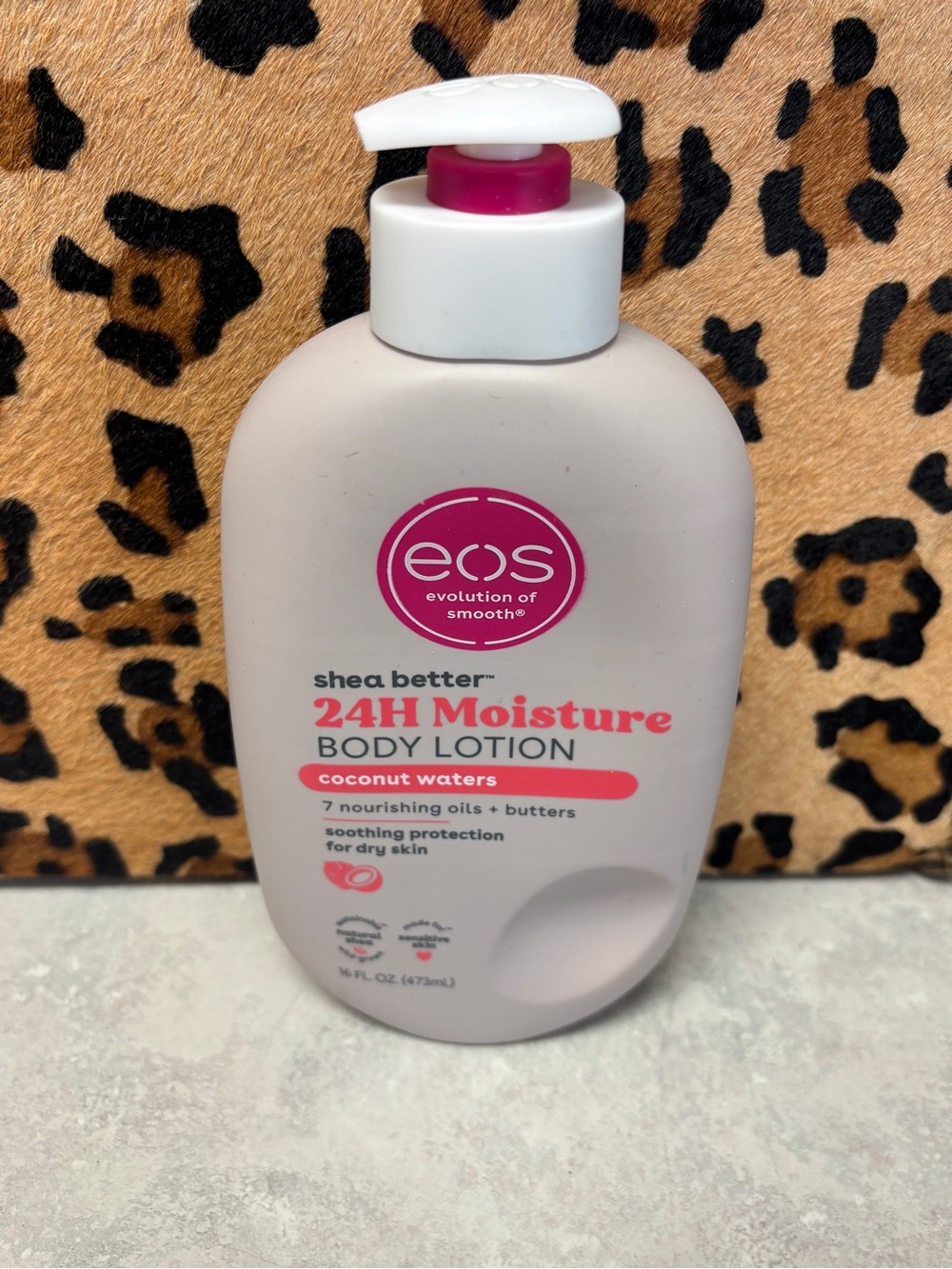 eos 24H Moisture Body Lotion in Pink & White Packaging